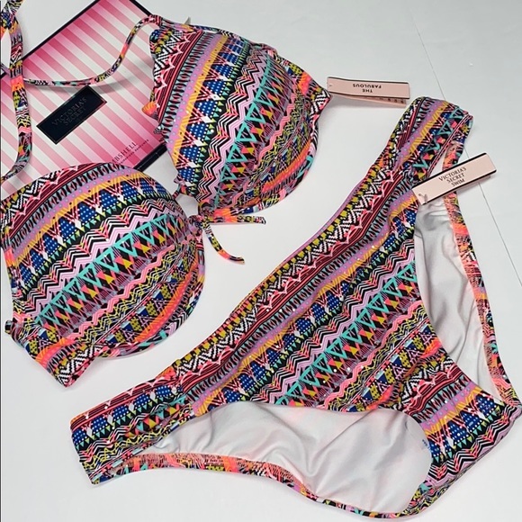 New ❤️ Victoria Secret Swimsuit 2PC 34D/L - Picture 1 of 9